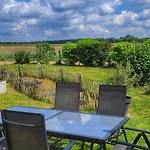 Le Clos Champlieu Holiday home Orrouy