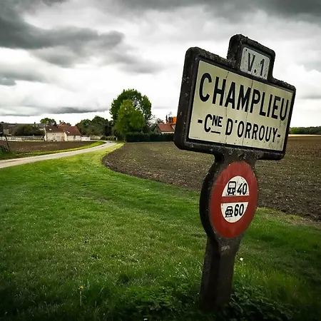 Le Clos Champlieu Tatil Evi